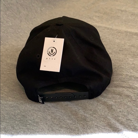 Neff snapback - Picture 4 of 4